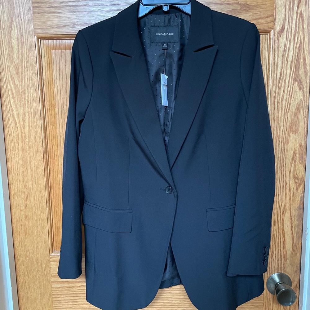 Banana Republic Factory NWT women's black suit jacket size 10